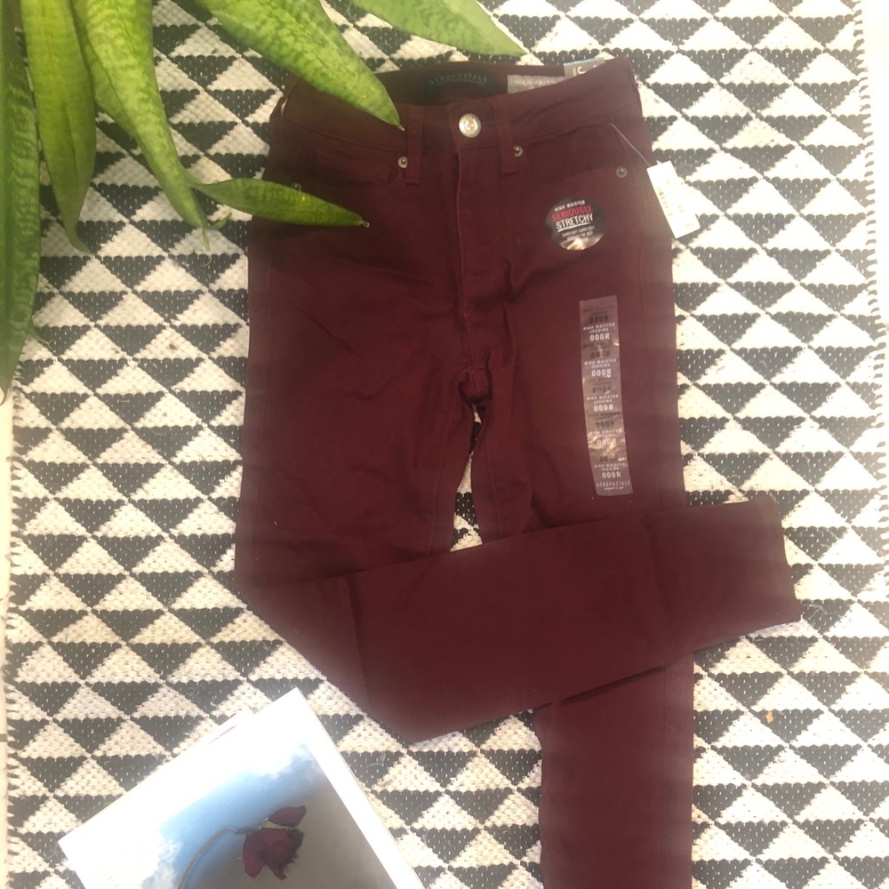 High Waisted Jegging